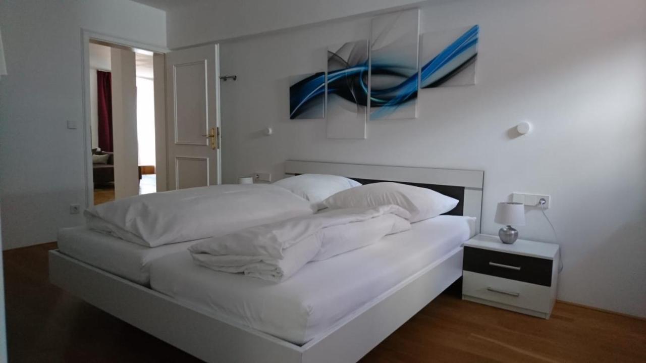 Kmh Apartment ซังคท์บลาเซียน ภายนอก รูปภาพ