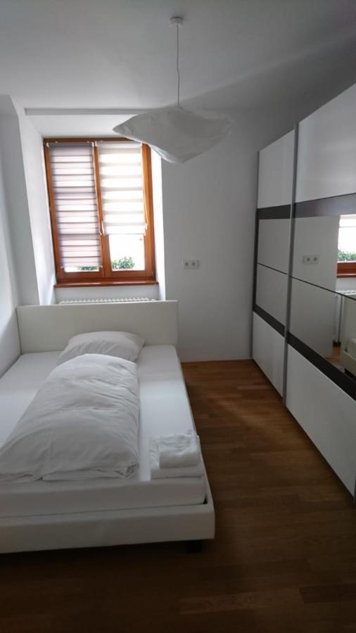 Kmh Apartment ซังคท์บลาเซียน ภายนอก รูปภาพ